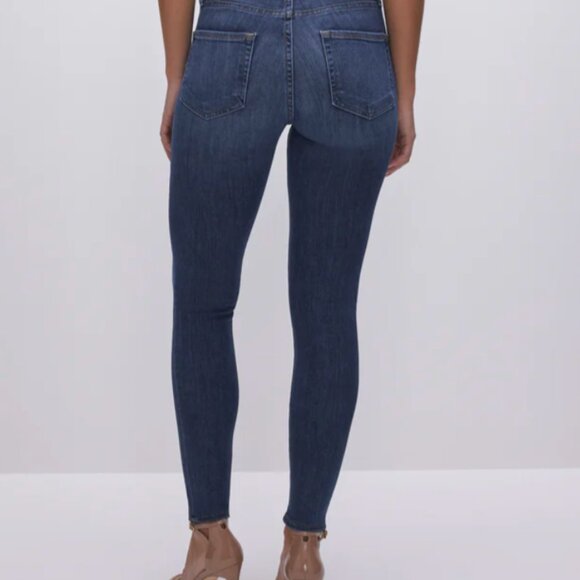 Good American mid rise Good Legs Skinny Jeans 8 dark wash - Picture 2 of 10